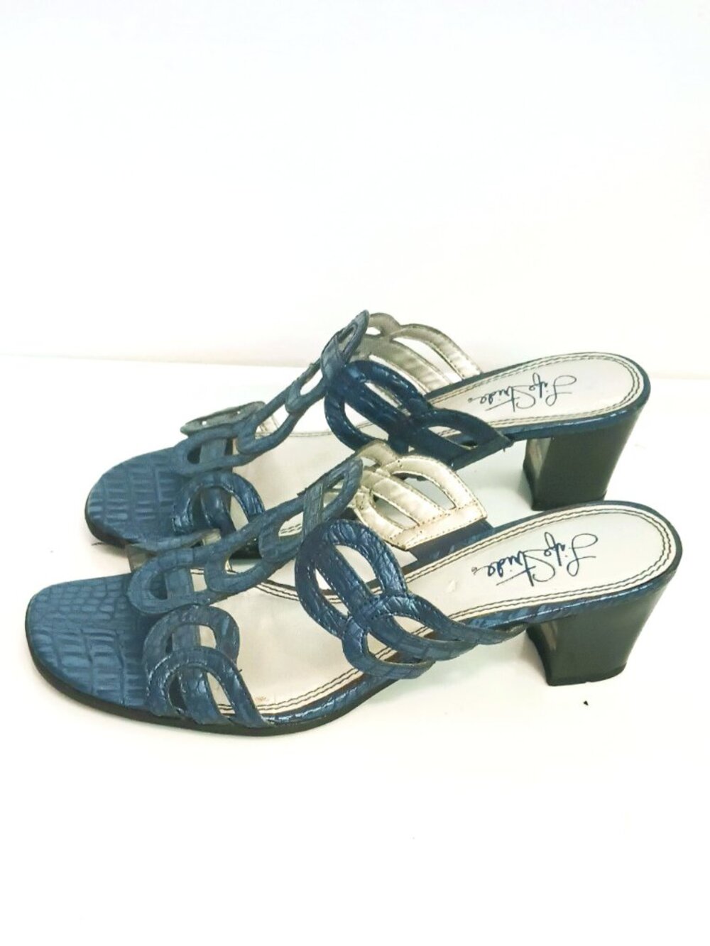 Life Stride T-strap Sandals 6.5 Metallic Blue Croc Embossed Slip On Block Heel